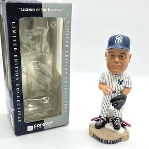 2002 Roger Clemens New York Yankees Forever Collectibles Bobblehead 22